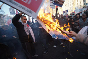 Another Israeli flag burns outside Downing St, Jan 4th